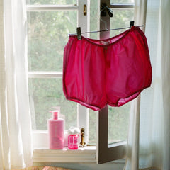 Charlie Beads & Athena Club Scent Wardrobe B9